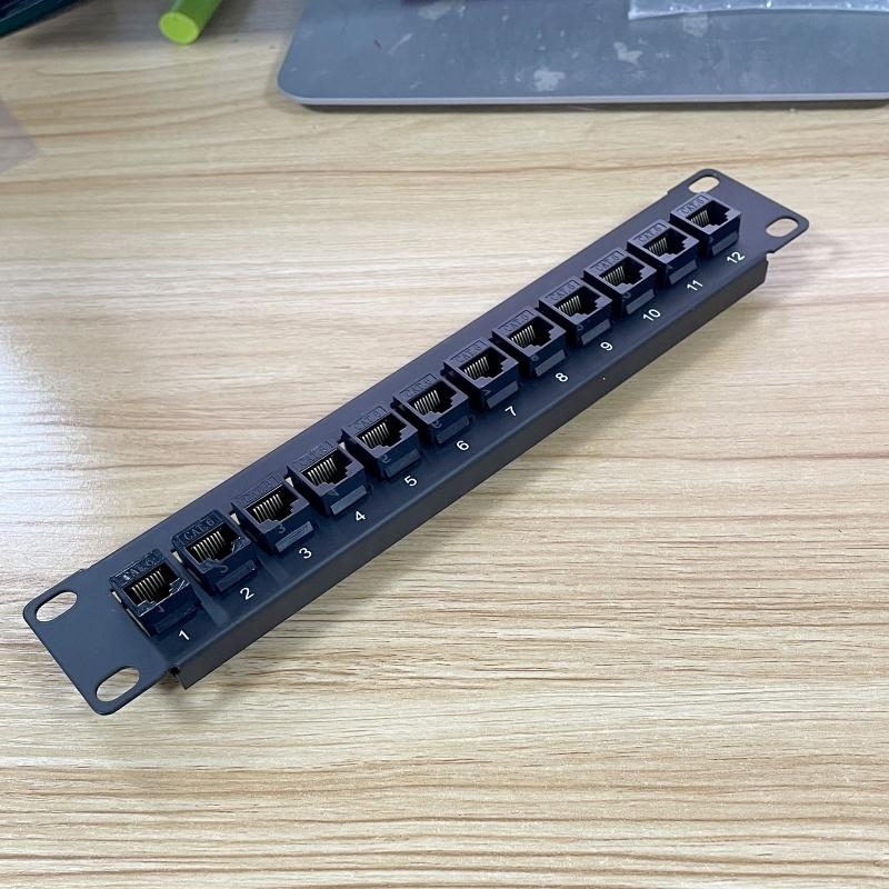 Panneau de brassage 12 ports C - Patch Panel Cat6 avis et prix