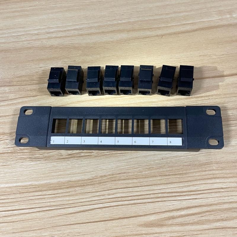Panneau brassage 8 ports Cat6  - Patch Panel Cat6 avis et prix